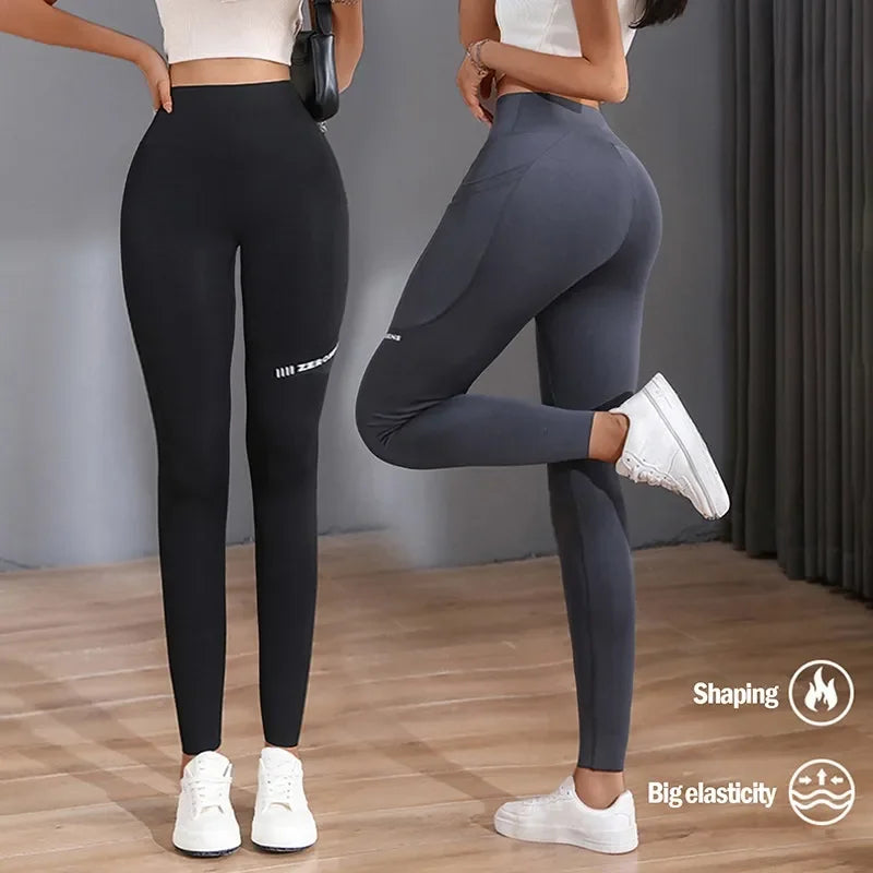 Women's Seamless Leggings with Pocket, designed for softness and comfort during workouts